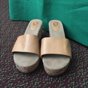 Red Circle Mitty Wedge Sandal